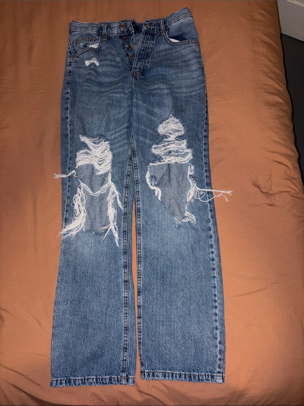 Aeropostale Women’s Blue Distressed Straight Leg Jeans